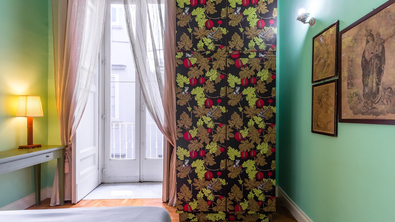 Photo of Bedroom in Naples City Centre