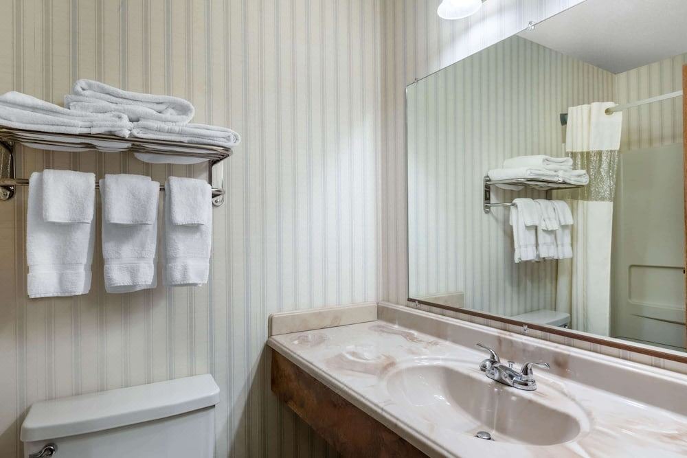 Photo of Bathroom in Spearfish