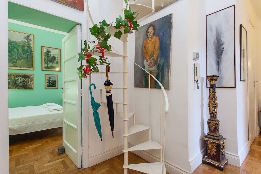 Photo of Livingroom in Naples City Centre