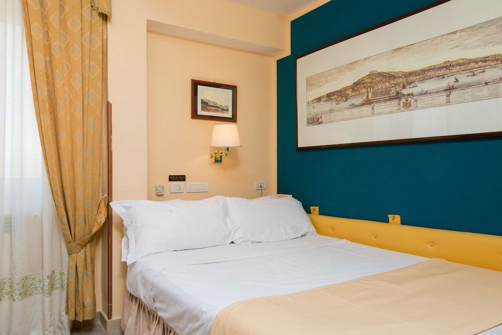 Photo of Bedroom in Fuorigrotta