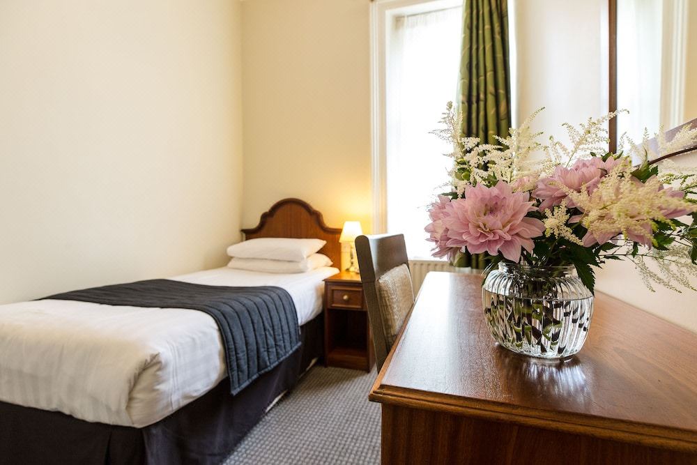 Photo of Bedroom in Lancaster Gate