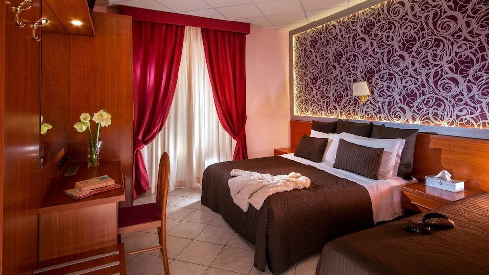 Photo of Bedroom in Esquilino