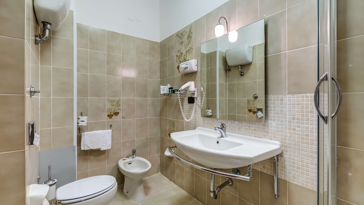 Photo of Bathroom in Cassino