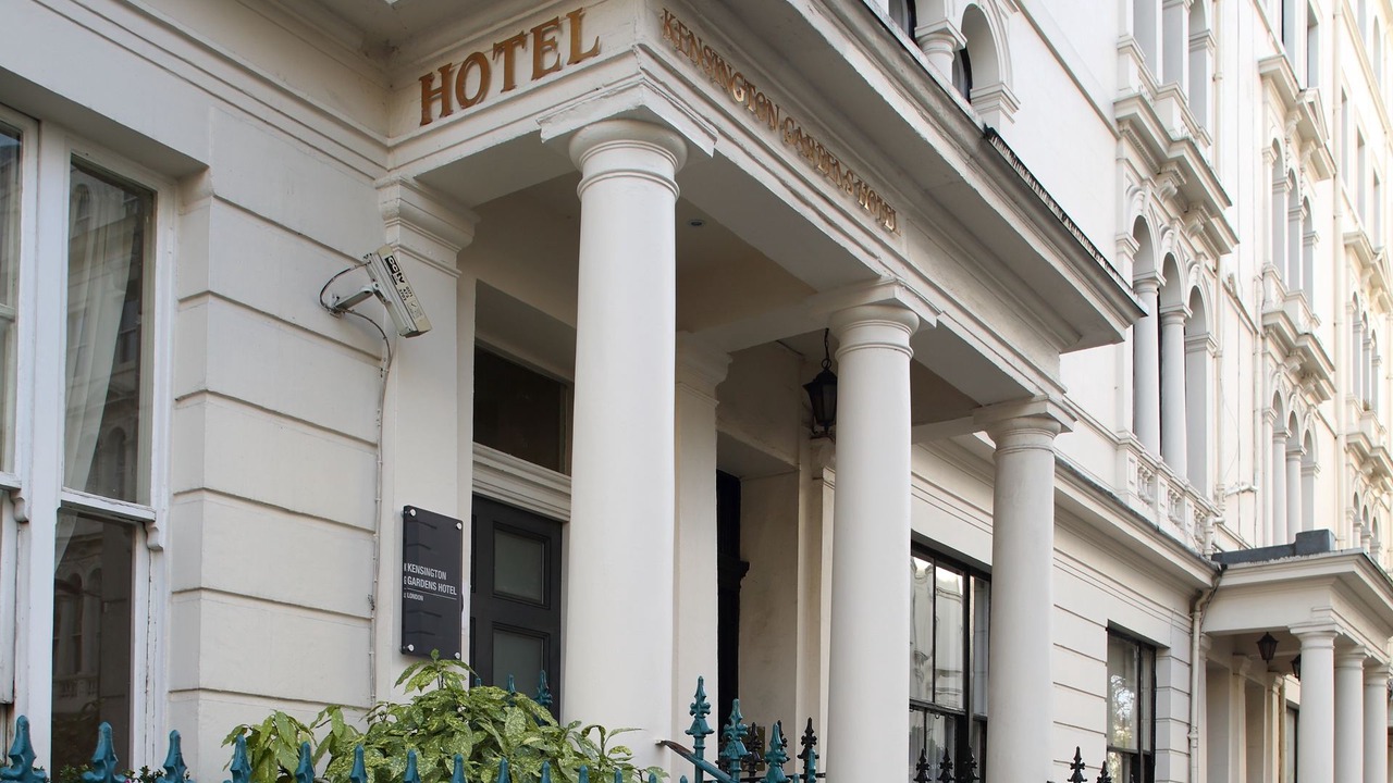 Photo of Buildings in Lancaster Gate