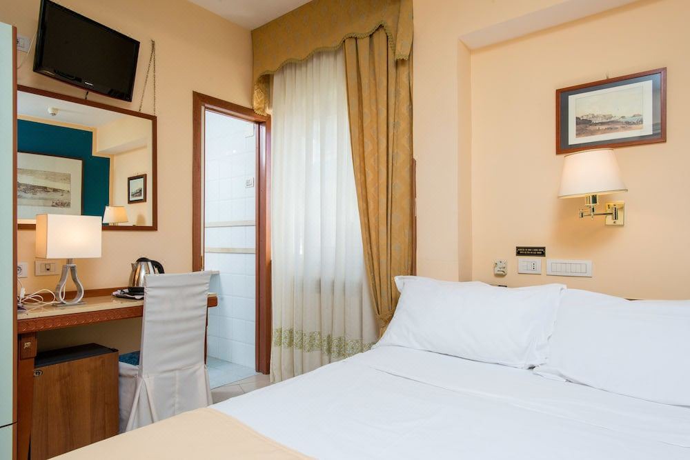 Photo of Bedroom in Fuorigrotta