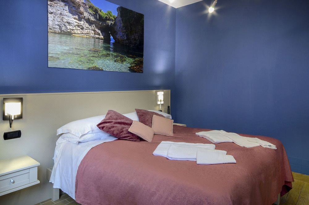 Photo of Bedroom in Sorrento Historic Centre