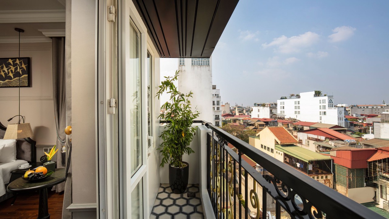 Photo of Patio Balcony in Old Quarter
