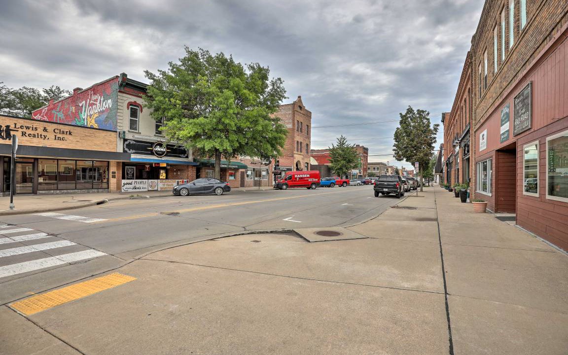 Photo of Others in Yankton