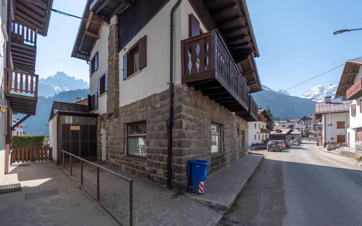 Photo of Buildings in Falcade