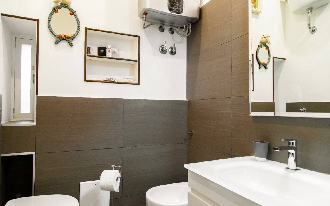Photo of Bathroom in Posillipo