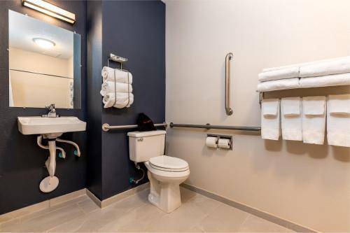 Photo of Bathroom in Spearfish