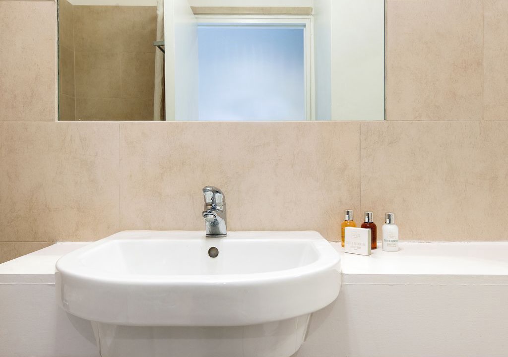 Photo of Bathroom in St. Pancras