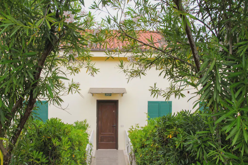 Photo of Buildings in Montincello