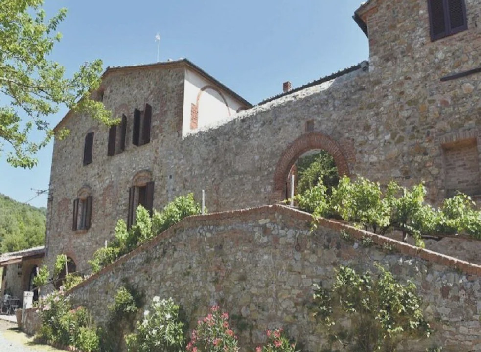 Photo of Buildings in Santo