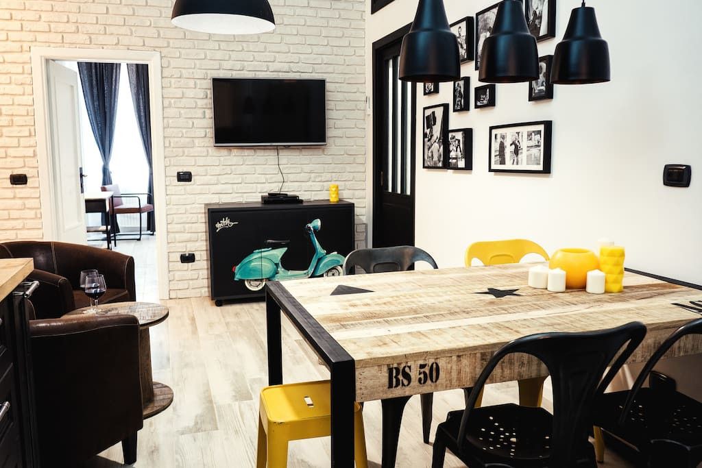 Photo of Livingroom in Esquilino