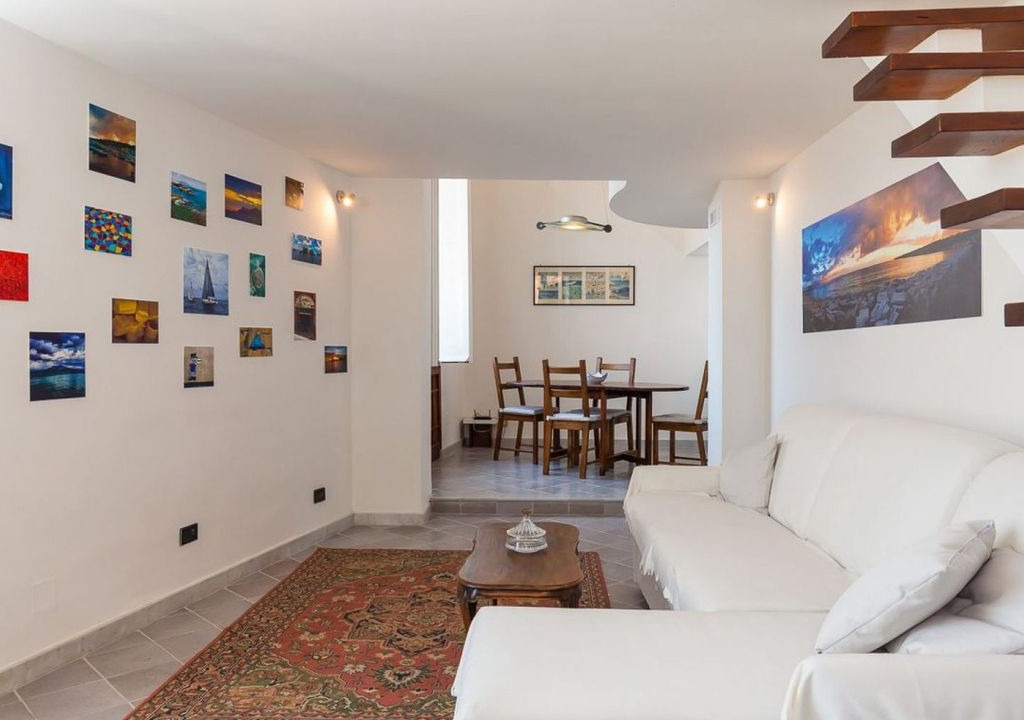 Photo of Livingroom in Mergellina