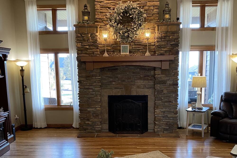 Photo of Livingroom in Watertown