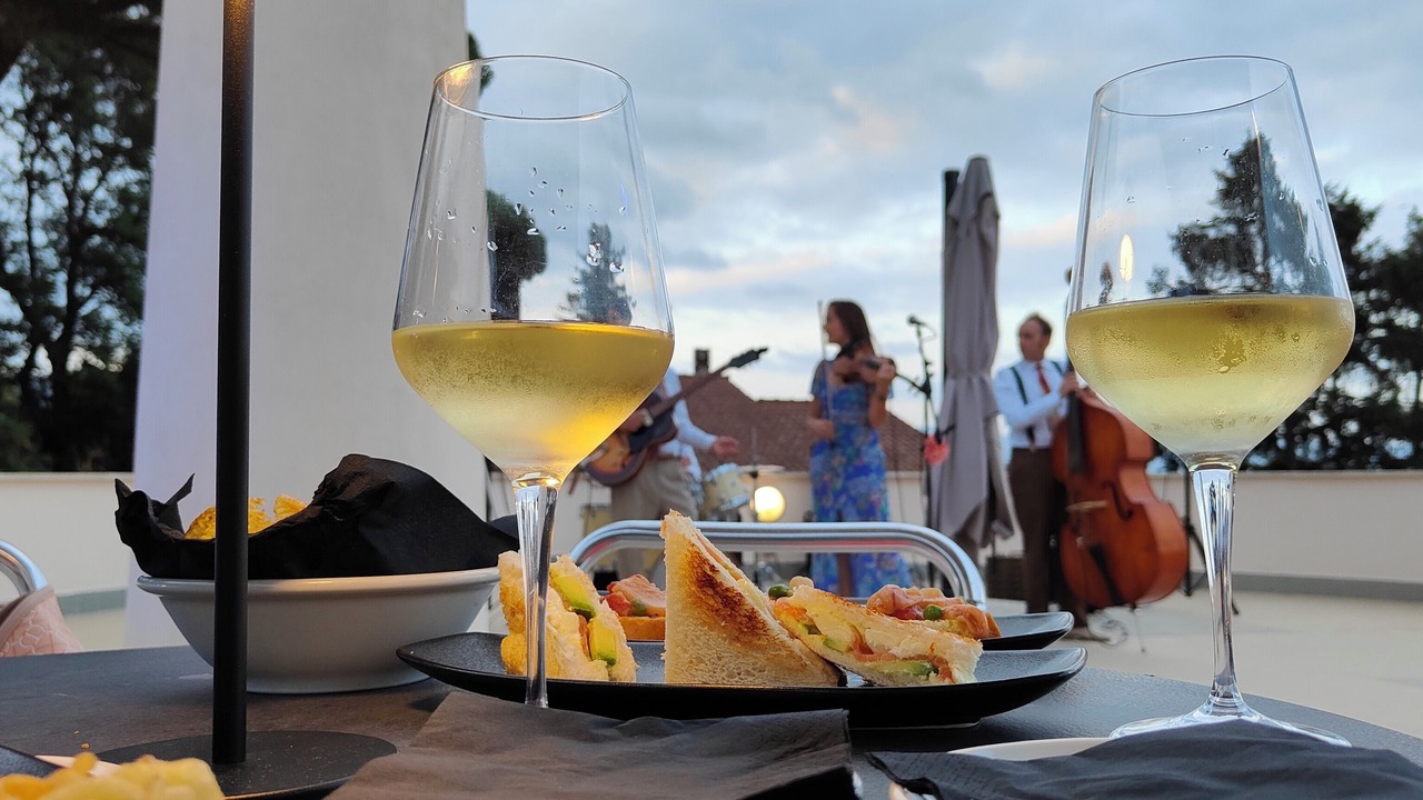 Photo of Outdoor in Lungolago