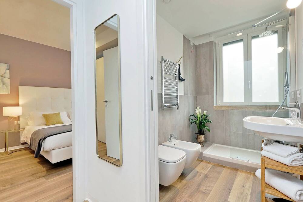 Photo of Bathroom in Sallustiano