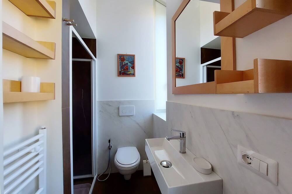 Photo of Bathroom in Quartiere III Pinciano