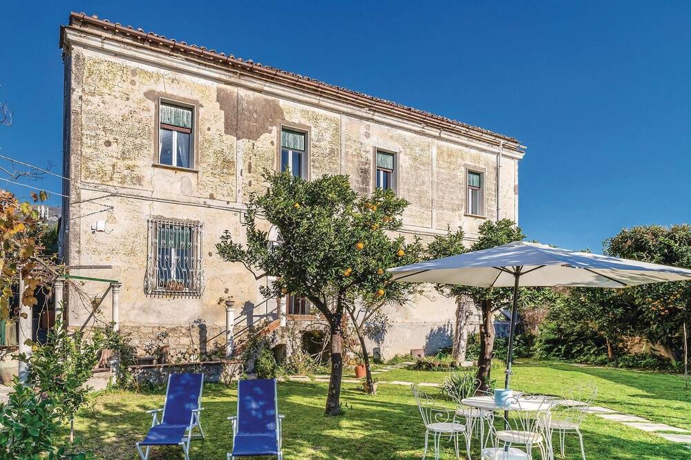 Photo of Outdoor in Salerno