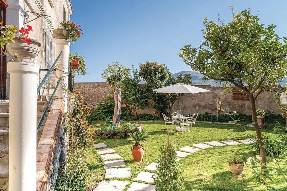 Photo of Outdoor in Salerno