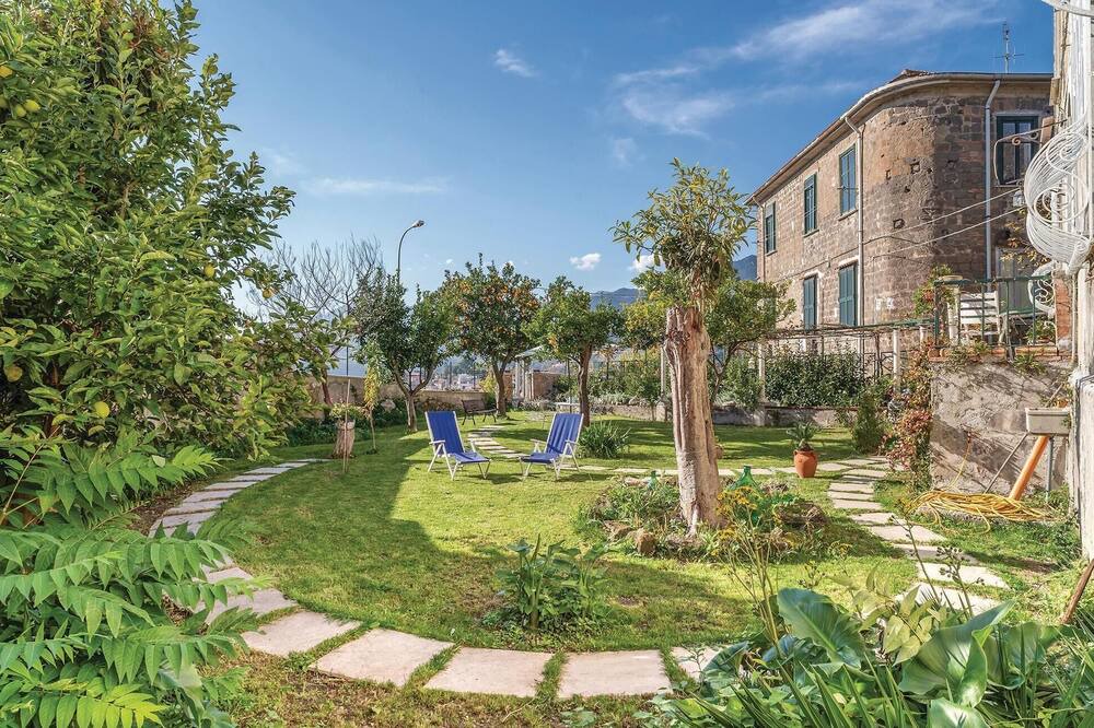 Photo of Outdoor in Salerno