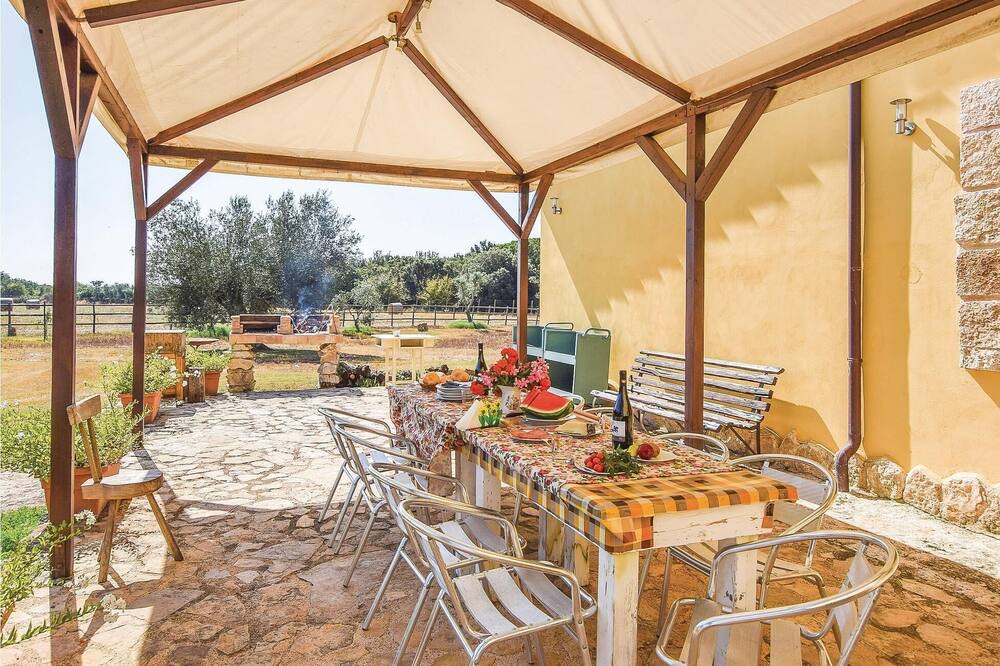 Photo of Outdoor in Canino