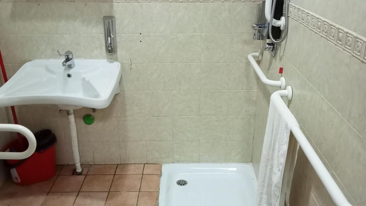 Photo of Bathroom in Laura