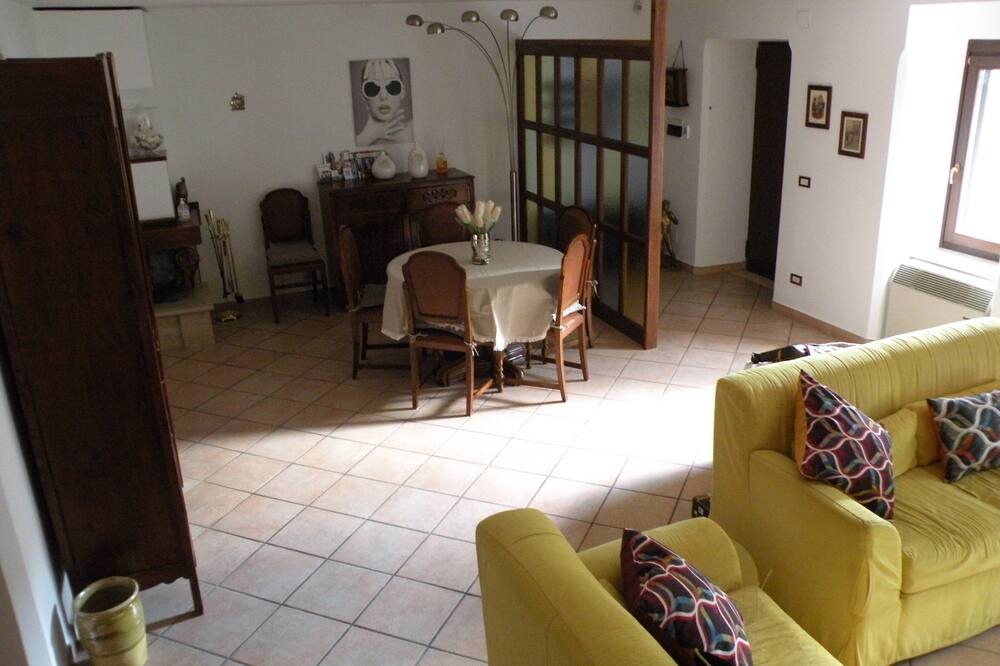 Photo of Livingroom in Isernia