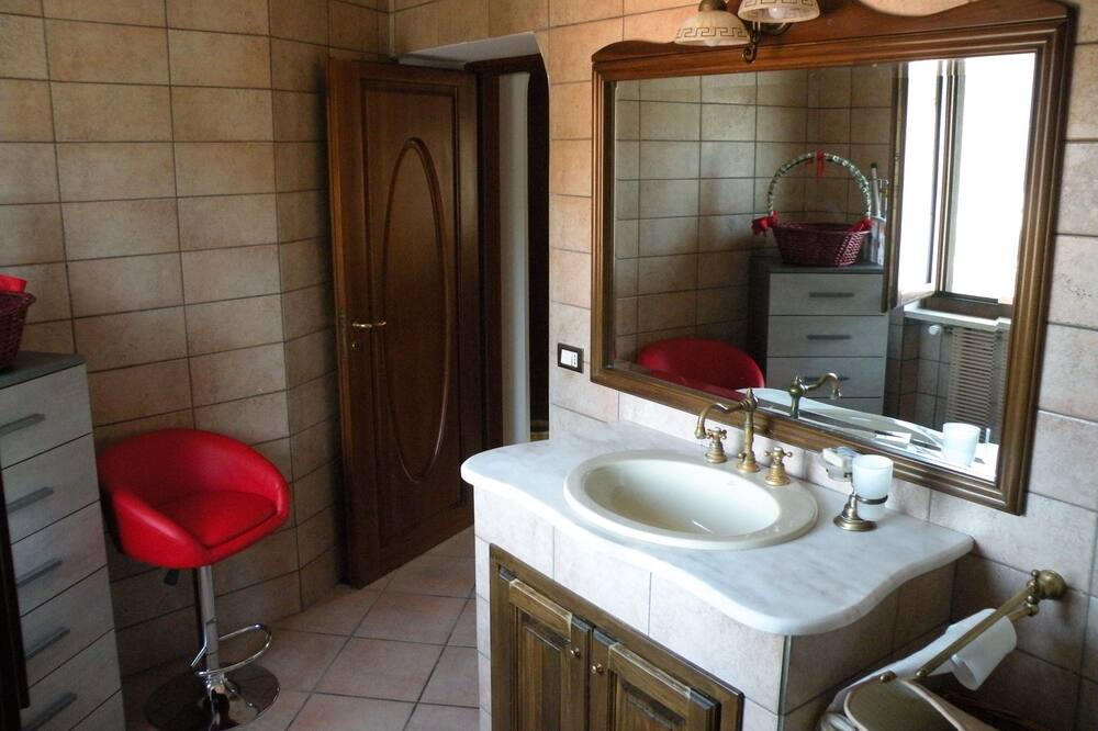 Photo of Bathroom in Isernia