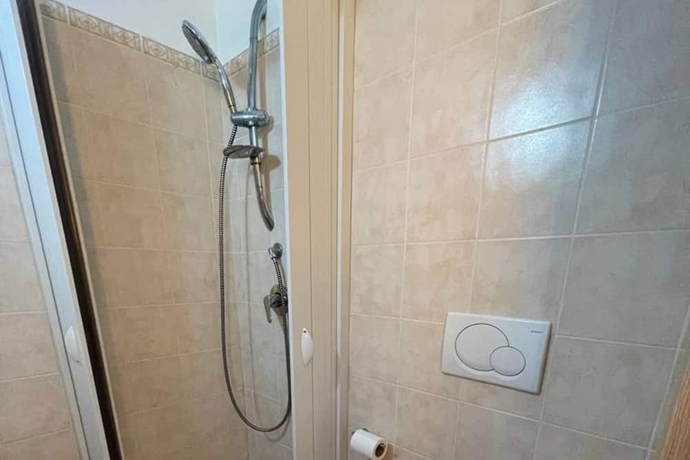Photo of Bathroom in Sapri