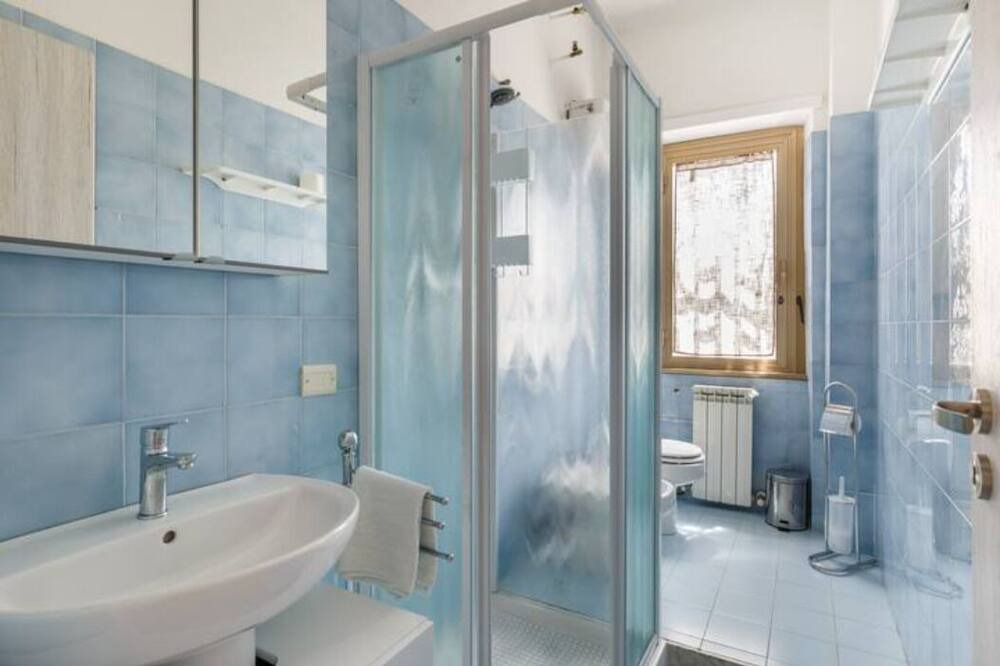 Photo of Bathroom in Borghesiana