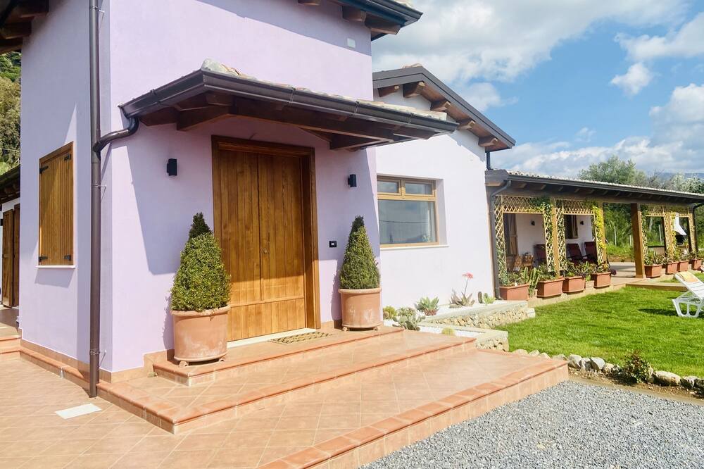 Photo of Outdoor in Santa Domenica Talao