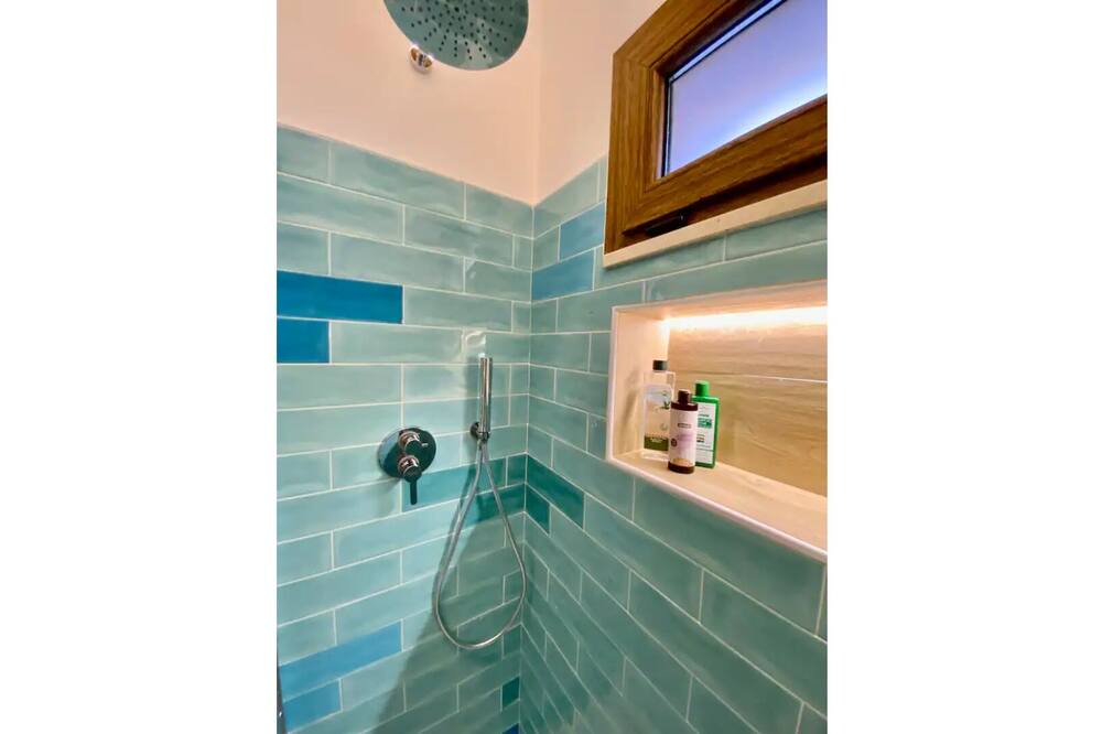 Photo of Bathroom in Santa Domenica Talao