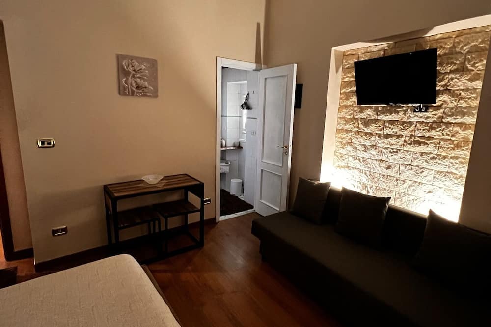 Photo of Bedroom in Mergellina