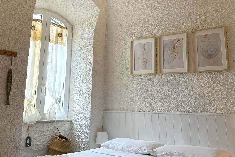 Photo of Bedroom in Panza