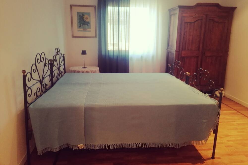 Photo of Bedroom in Lake Bracciano