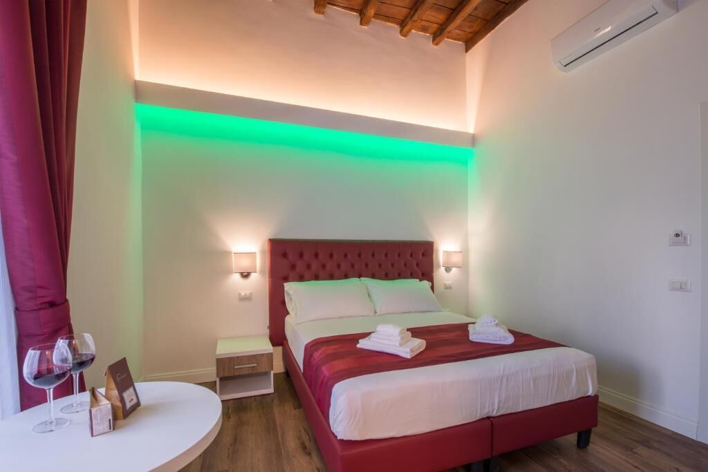 Photo of Bedroom in Navona