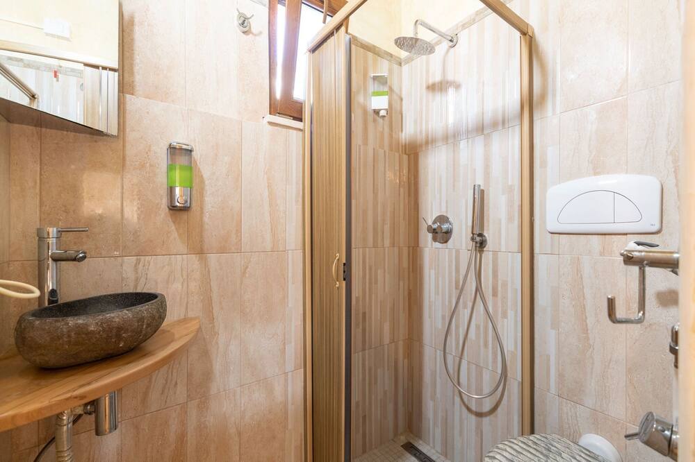 Photo of Bathroom in Priverno