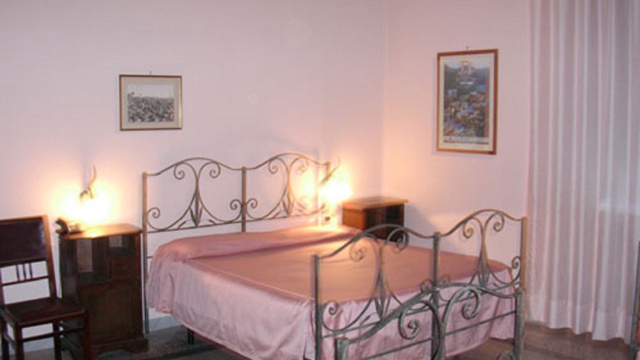 Photo of Bedroom in Latina