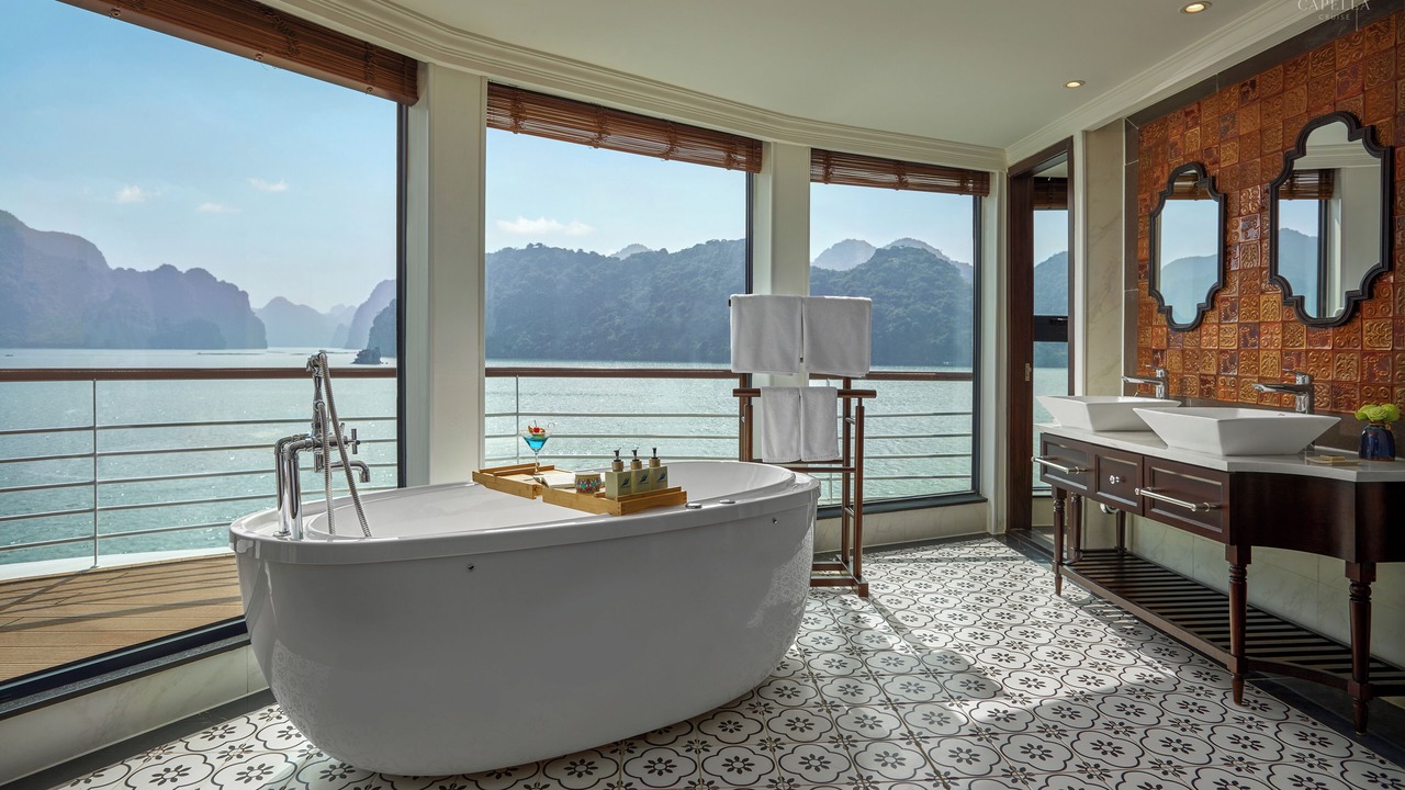 Photo of Bathroom in Ha Long