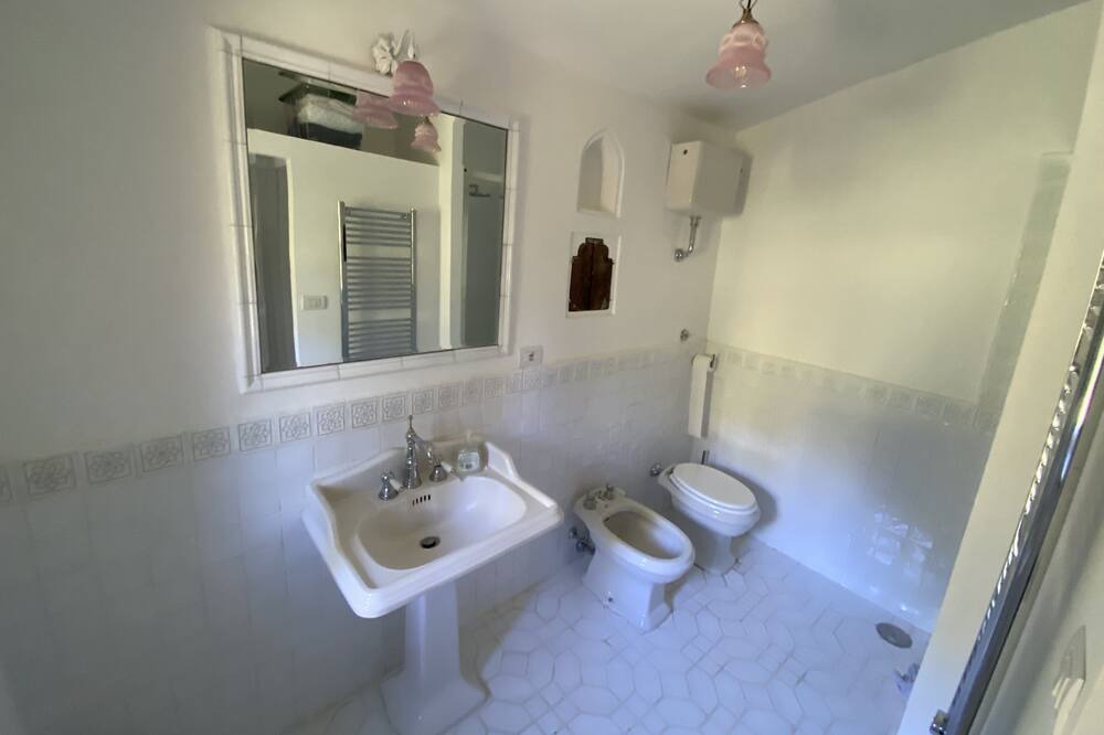 Photo of Bathroom in Viterbo