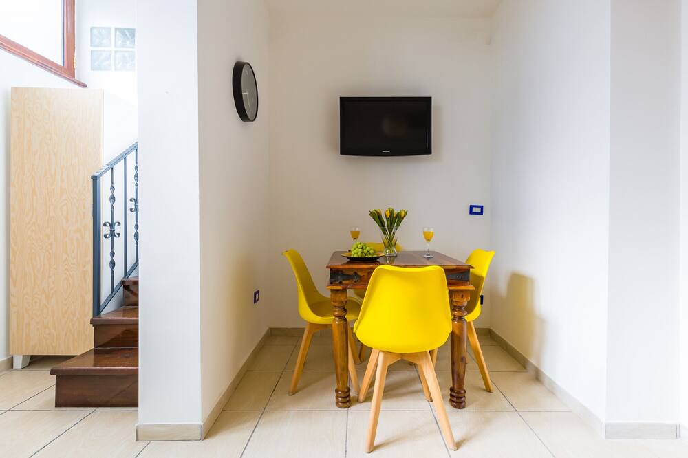 Photo of Livingroom in Pozzuoli