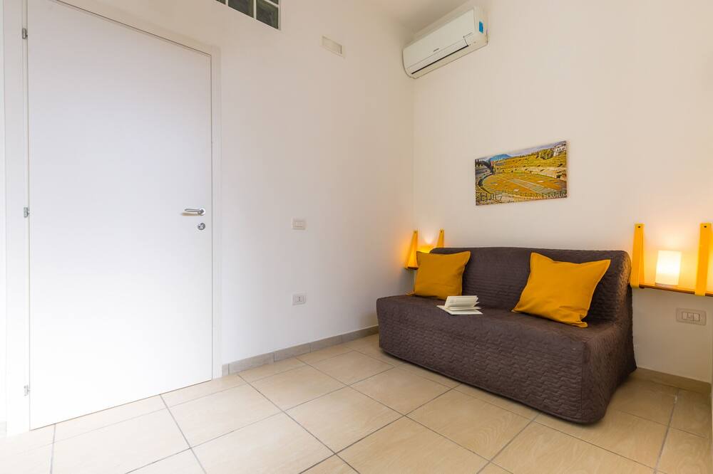 Photo of Livingroom in Pozzuoli