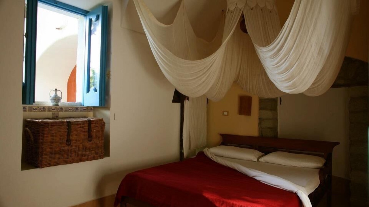 Photo of Bedroom in Forio