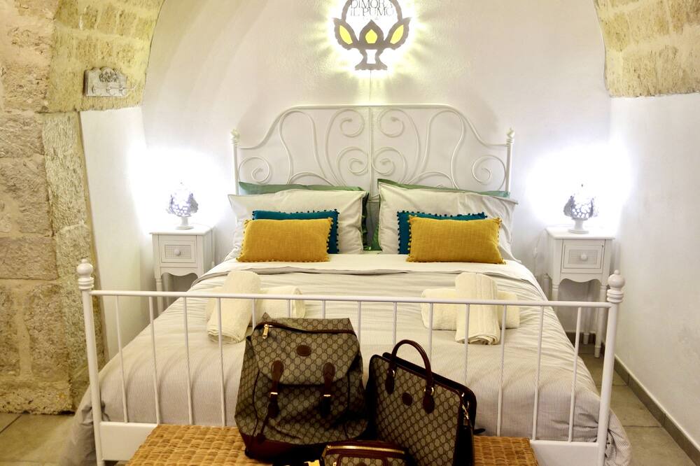 Photo of Bedroom in Corato
