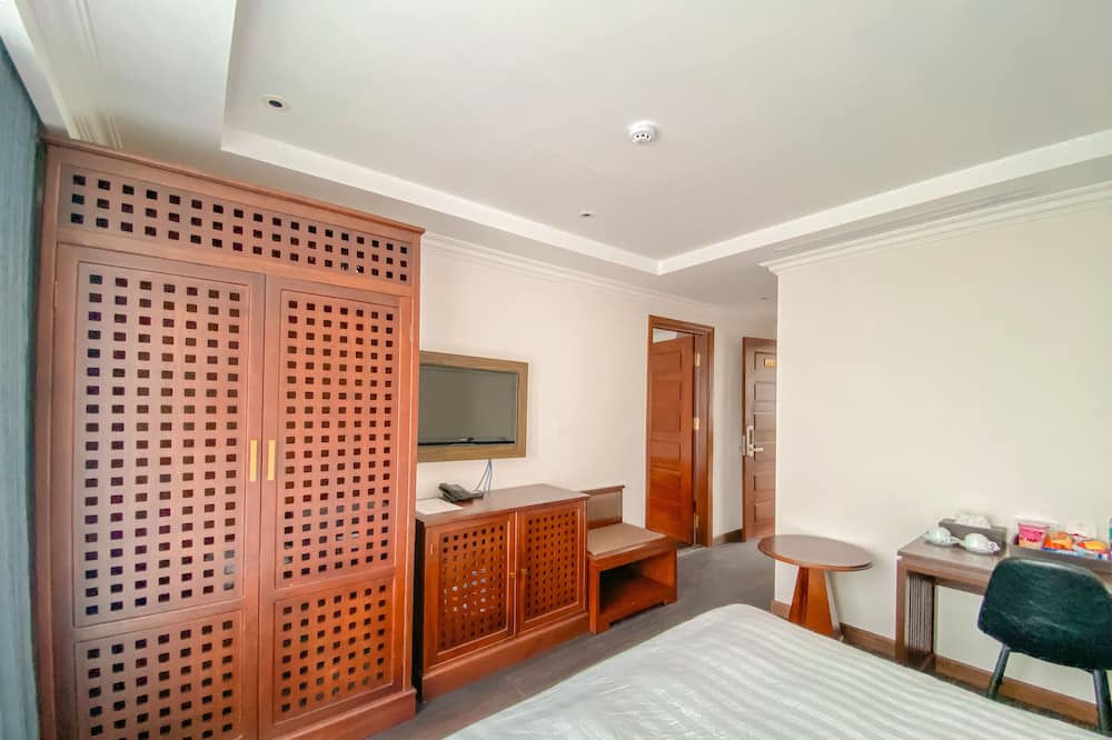 Photo of Bedroom in Soc Son
