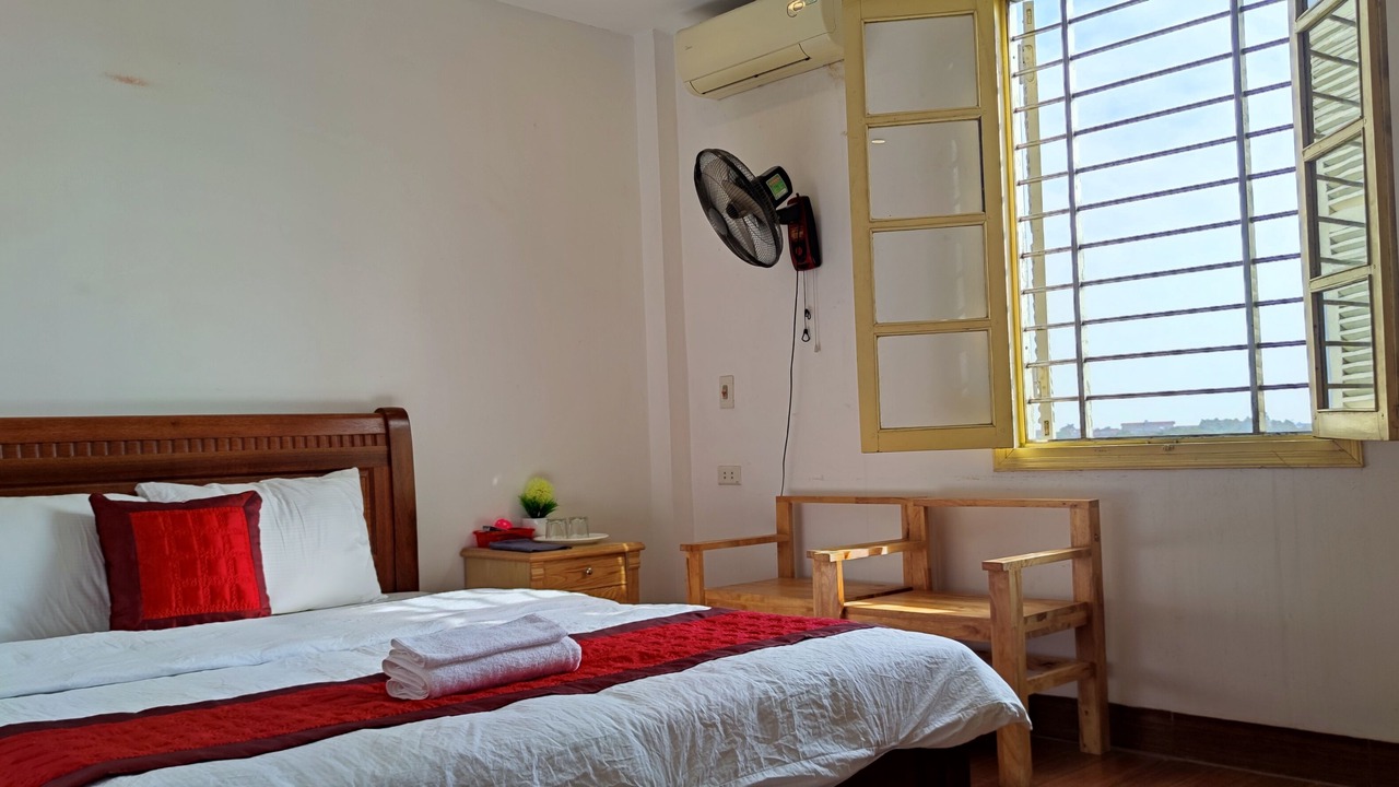 Photo of Bedroom in Soc Son