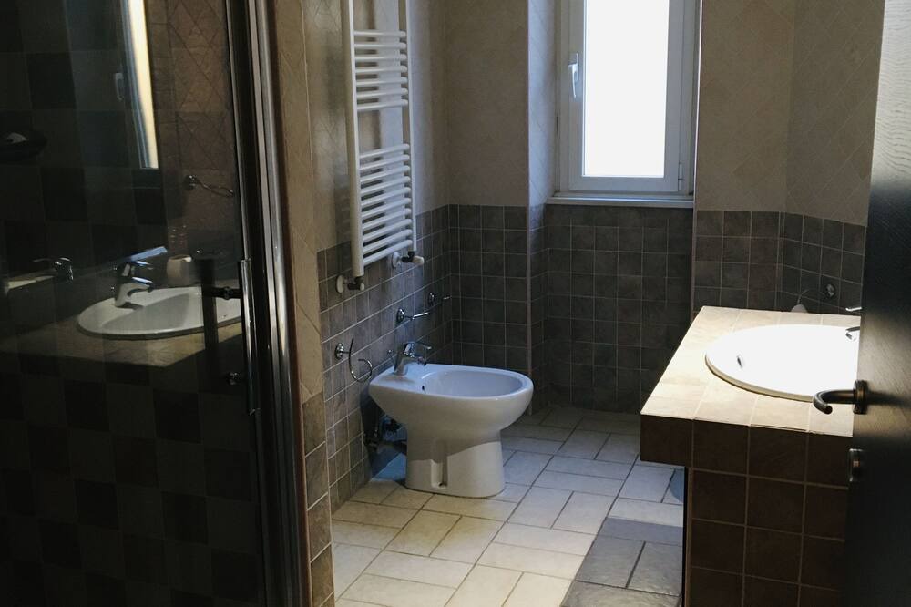Photo of Bathroom in Quartiere XXIII Alessandrino
